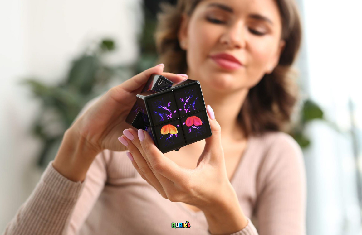 Rubik’s WOWCube, Spin Master