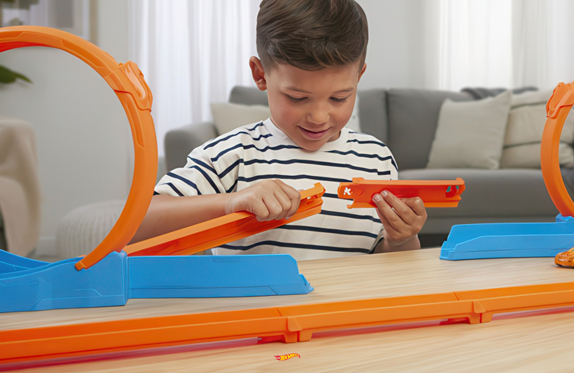 Hot Wheels Speed Snap Track System, Mattel