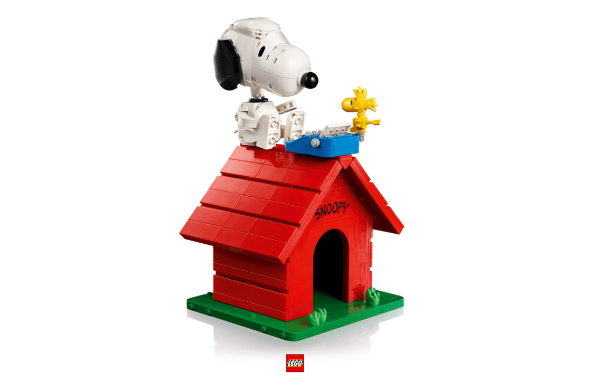Peanuts: Snoopy’s Doghouse, LEGO